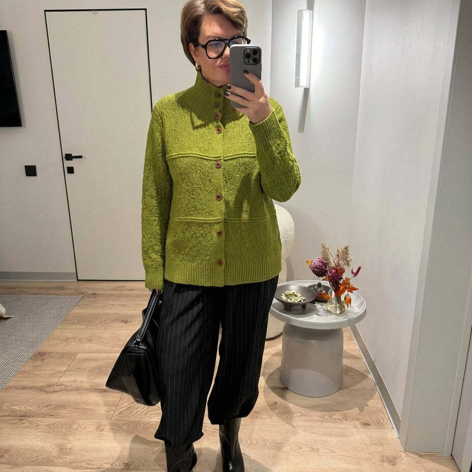 Cardigan mit Stehkragen aus Bouclé