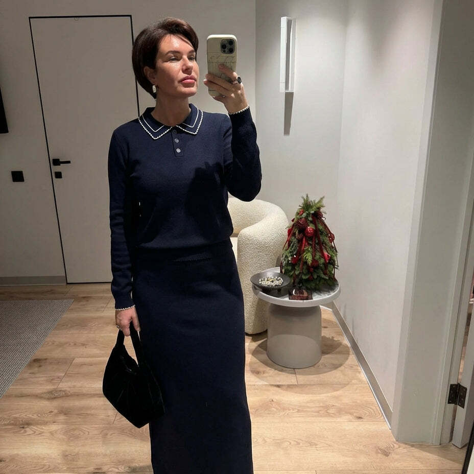 Unverzichtbarer Pullover mit Kontrastkragen - Navy