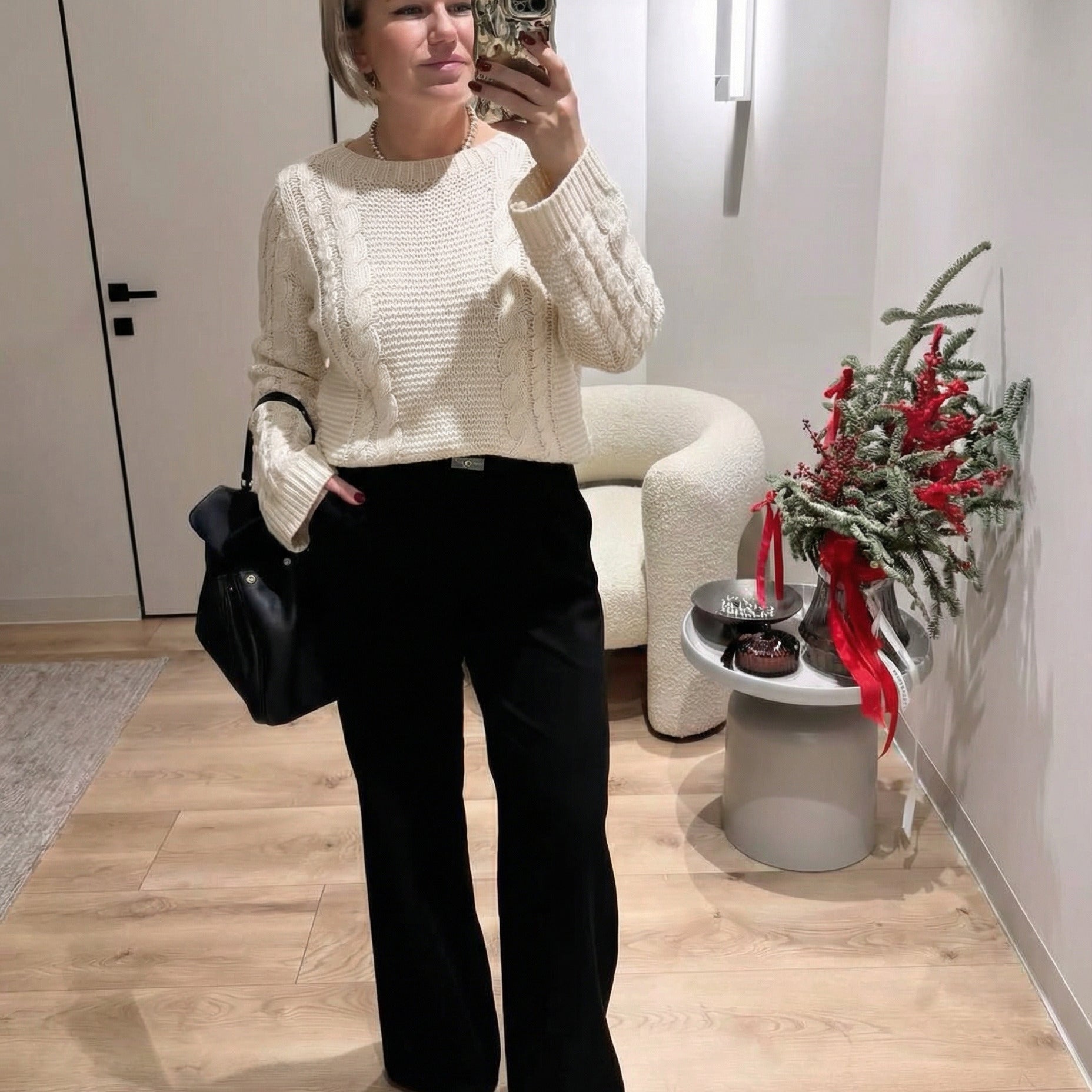 Essential-Pullover im Zopfmuster – Weiß